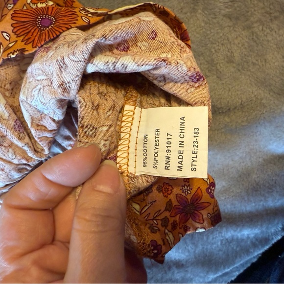 Orange Blouse Top with Short Sleeves - Picture 3 of 3